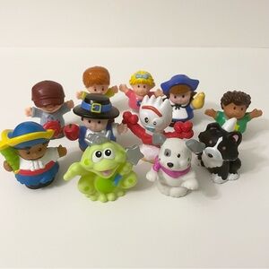 Mix Lot of Fisher Price Little People and Shelcore Figures